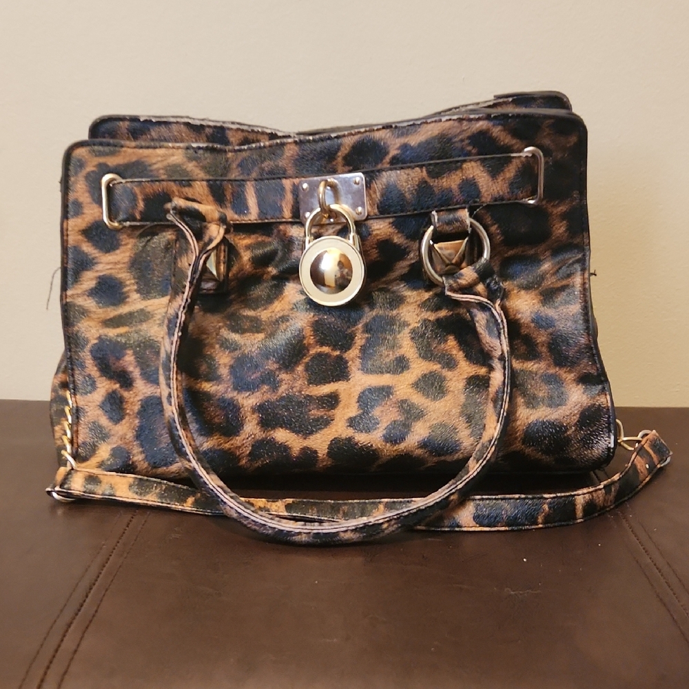 Chic Leopard Print Satchel with Gold Accents